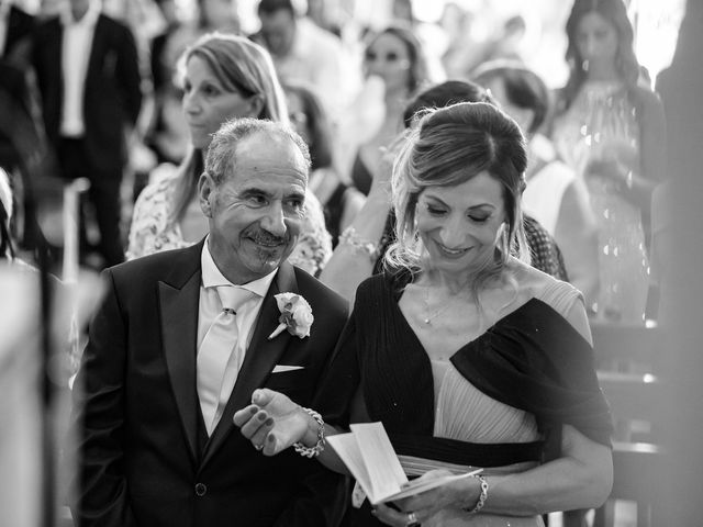 Il matrimonio di Simona e Mirko a Parabita, Lecce 32
