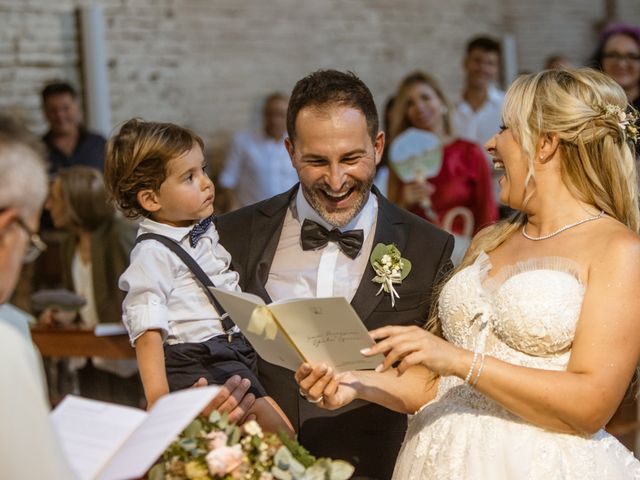 Il matrimonio di Ivan e Yarla a Santarcangelo di Romagna, Rimini 21