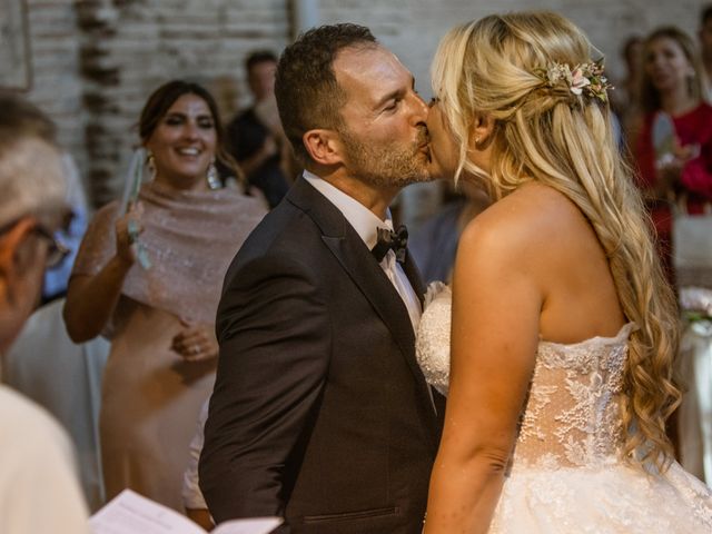 Il matrimonio di Ivan e Yarla a Santarcangelo di Romagna, Rimini 29