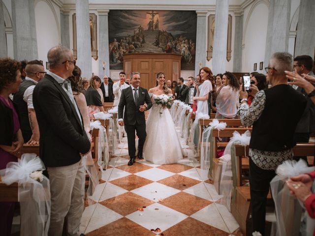 Il matrimonio di Omar e Claudia a Torreglia, Padova 25