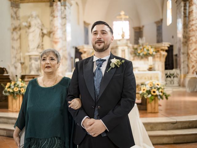 Il matrimonio di Lorenzo e Magda a Città Sant&apos;Angelo, Pescara 96