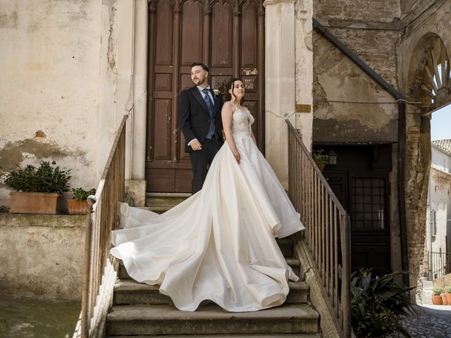 Il matrimonio di Lorenzo e Magda a Città Sant&apos;Angelo, Pescara 140