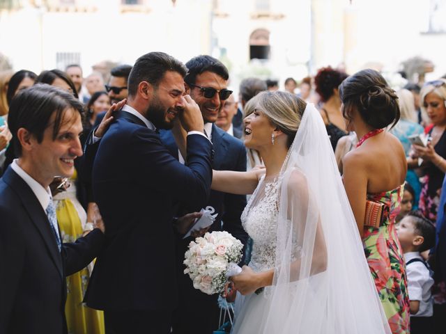 Il matrimonio di Valerio e Serena a Castellammare di Stabia, Napoli 19