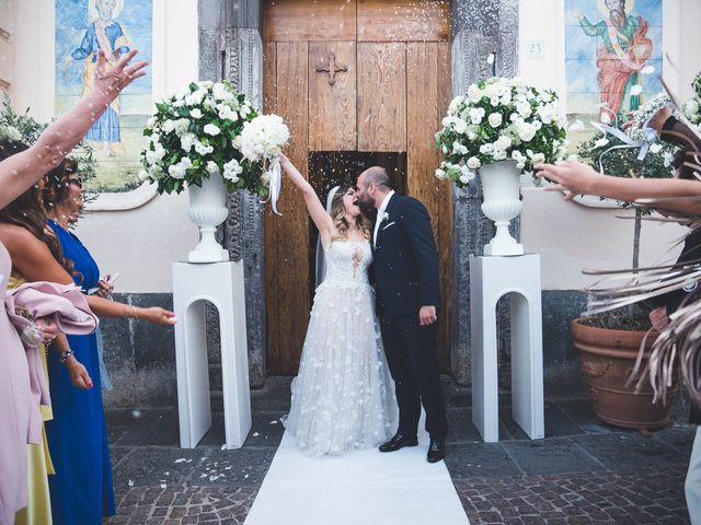 Il matrimonio di Giuliano e Mara a Giugliano in Campania, Napoli 26