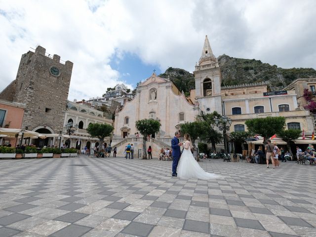 Il matrimonio di Rosario e Liliana a Taormina, Messina 10