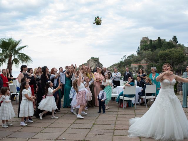 Il matrimonio di Rosario e Liliana a Taormina, Messina 29