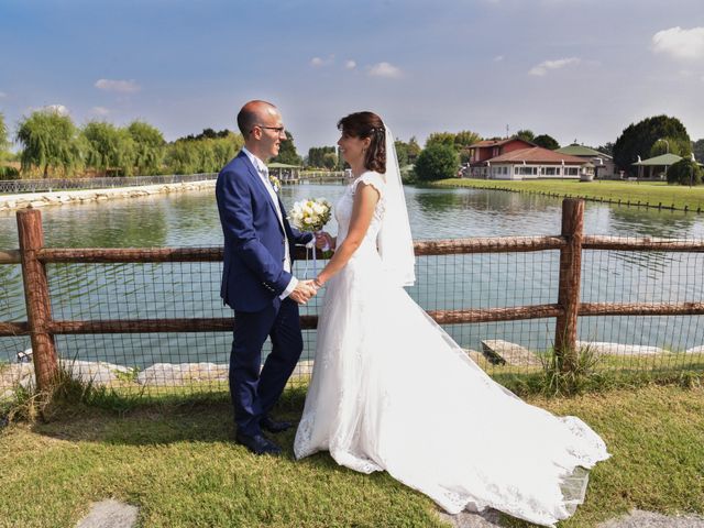 Il matrimonio di Davide e Valeria a Trofarello, Torino 26