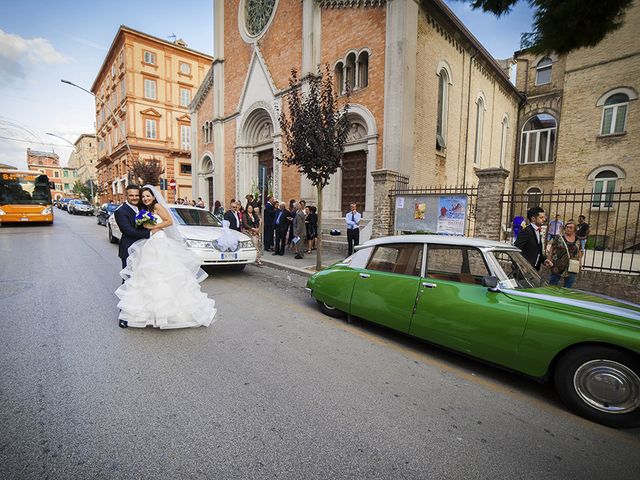 Il matrimonio di Massimiliano e Enrica a Macerata, Macerata 6
