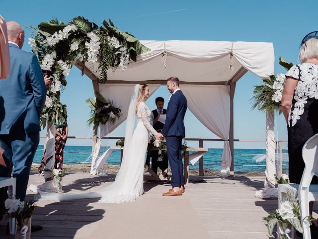 Il matrimonio di Billy e Skye a Polignano a Mare, Bari 34