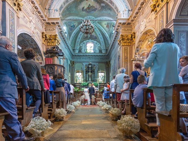 Il matrimonio di Roberto e Sara a Invorio, Novara 12