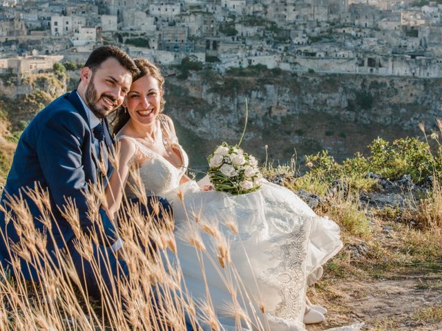 Il matrimonio di Graziangela e Nico a Pisticci, Matera 24