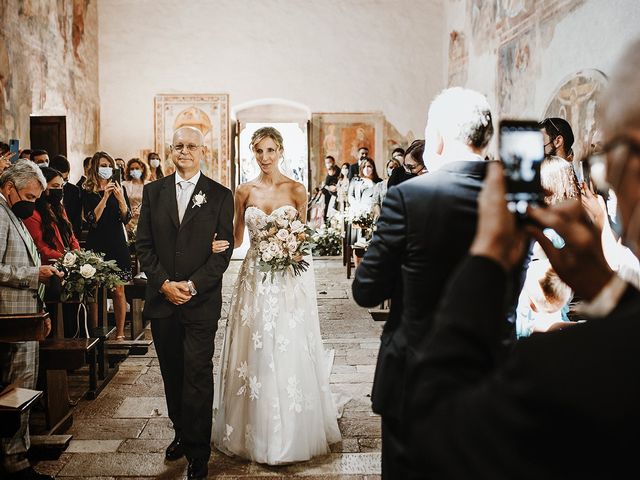 Il matrimonio di Emanuele e Sara a Ferentillo, Terni 23