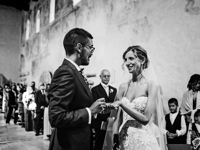 Il matrimonio di Emanuele e Sara a Ferentillo, Terni 27