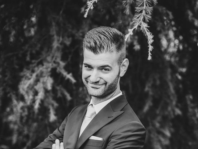 Il matrimonio di Nicolò e Gentjana a Barni, Como 4