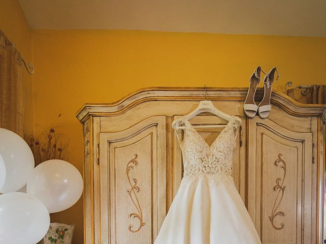 Il matrimonio di Nicolò e Gentjana a Barni, Como 5