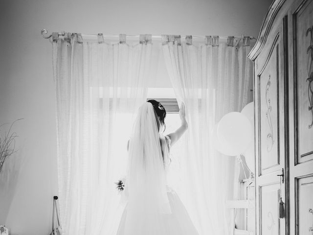 Il matrimonio di Nicolò e Gentjana a Barni, Como 15