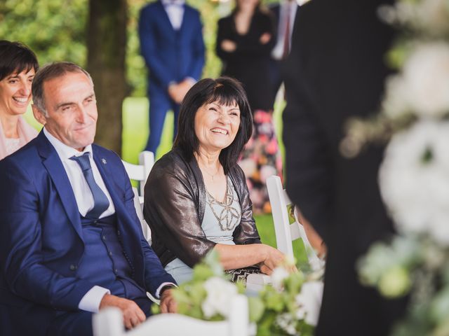 Il matrimonio di Nicolò e Gentjana a Barni, Como 35