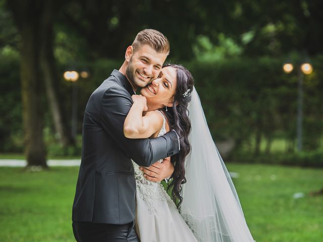 Il matrimonio di Nicolò e Gentjana a Barni, Como 46
