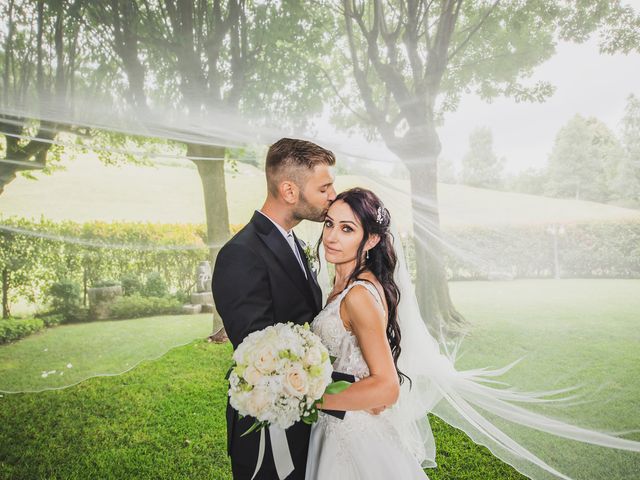 Il matrimonio di Nicolò e Gentjana a Barni, Como 50