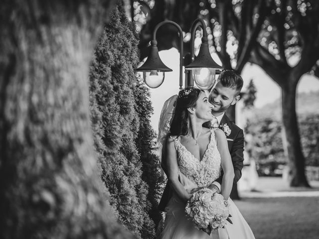 Il matrimonio di Nicolò e Gentjana a Barni, Como 55