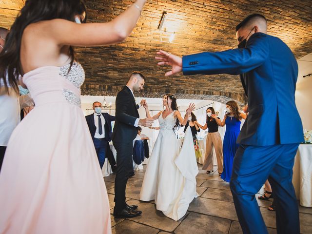 Il matrimonio di Nicolò e Gentjana a Barni, Como 69