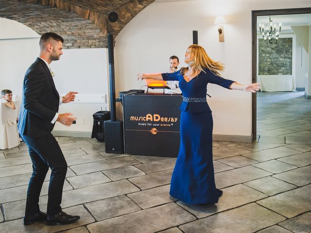 Il matrimonio di Nicolò e Gentjana a Barni, Como 71