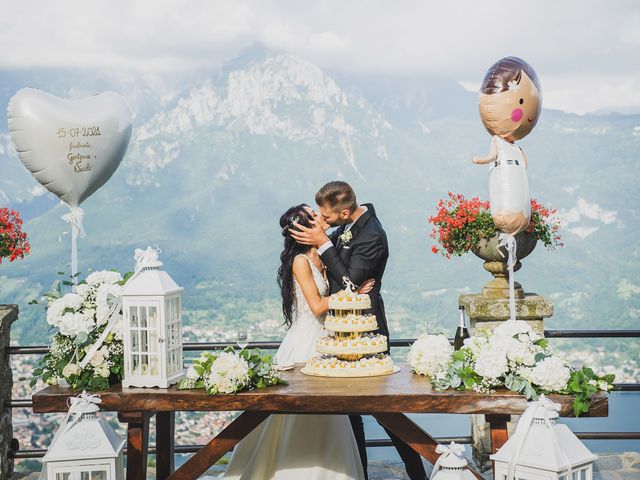 Il matrimonio di Nicolò e Gentjana a Barni, Como 75