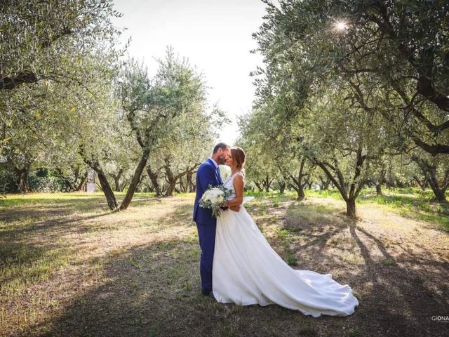 Il matrimonio di Paolo Galdenzi  e Amalia Amatori  a Fano, Pesaro - Urbino 15