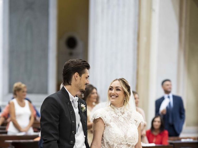 Il matrimonio di Marika e Nello a Napoli, Napoli 36