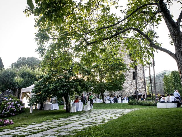 Il matrimonio di Simone e Lucia a Cortenova, Lecco 16