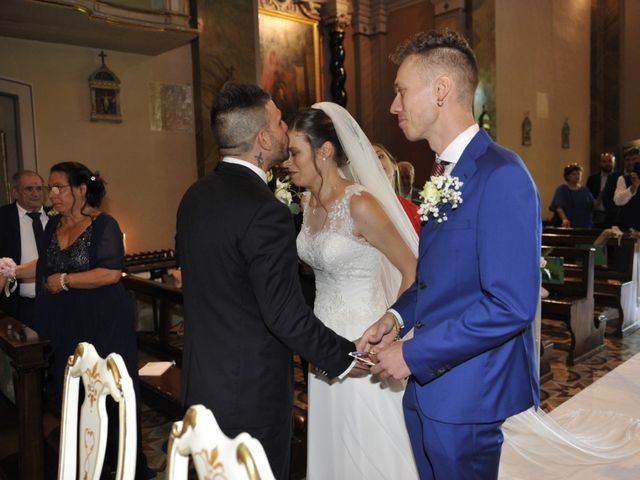 Il matrimonio di Mirko e Nicole  a Brignano Gera d&apos;Adda, Bergamo 5