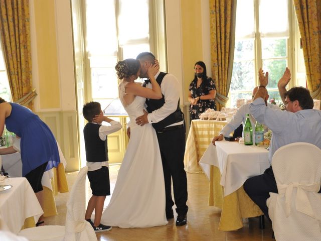 Il matrimonio di Mirko e Nicole  a Brignano Gera d&apos;Adda, Bergamo 17