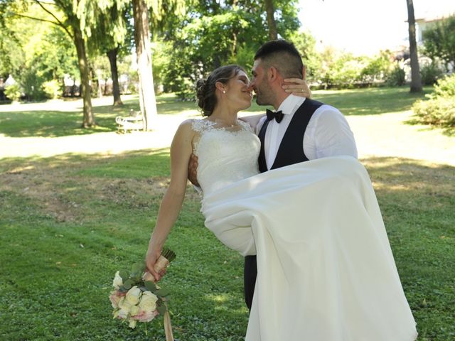 Il matrimonio di Mirko e Nicole  a Brignano Gera d&apos;Adda, Bergamo 25