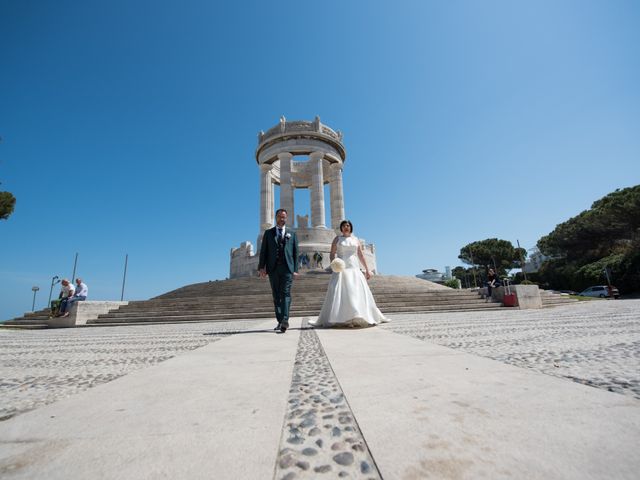 Il matrimonio di Diego e Roberta a Ancona, Ancona 27