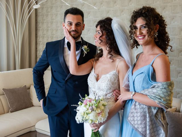 Il matrimonio di Salvatore e Mary a Gravina in Puglia, Bari 14