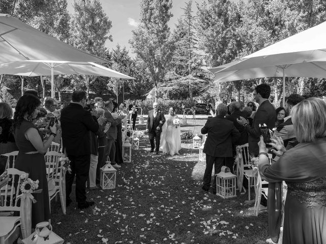 Il matrimonio di Annalisa e Rino a Loreto Aprutino, Pescara 36
