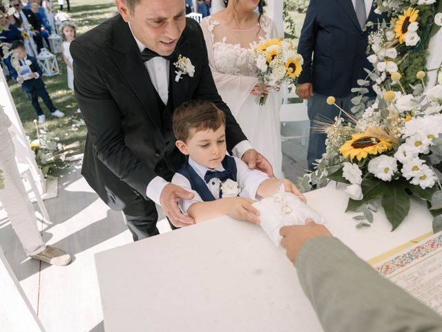 Il matrimonio di Annalisa e Rino a Loreto Aprutino, Pescara 41