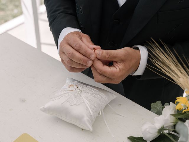 Il matrimonio di Annalisa e Rino a Loreto Aprutino, Pescara 42