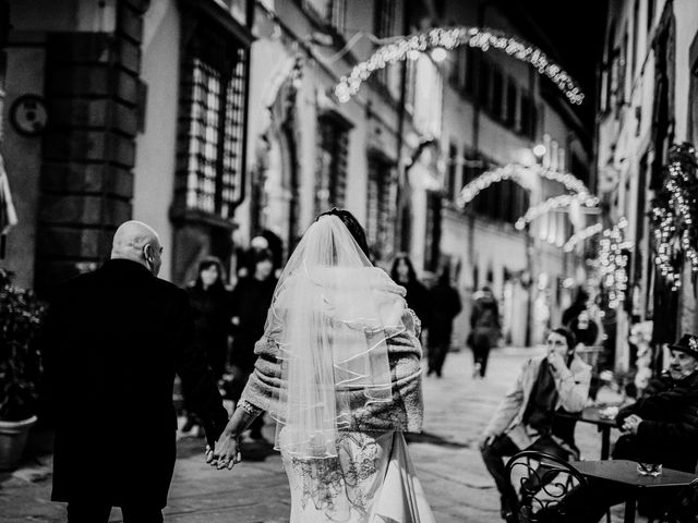 Il matrimonio di Mirco e Isabella a Cortona, Arezzo 13