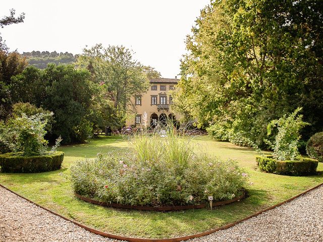 Il matrimonio di Luca e Jennifer a Lucca, Lucca 32