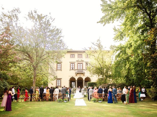 Il matrimonio di Luca e Jennifer a Lucca, Lucca 45