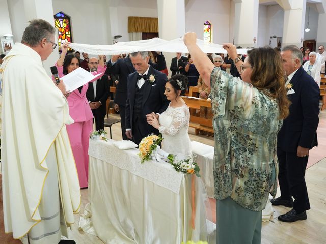 Il matrimonio di Donatella e Michele a Latiano, Brindisi 17