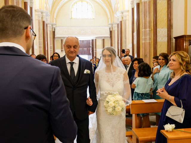 Il matrimonio di Valeria e Lorenzo a Vico Equense, Napoli 18