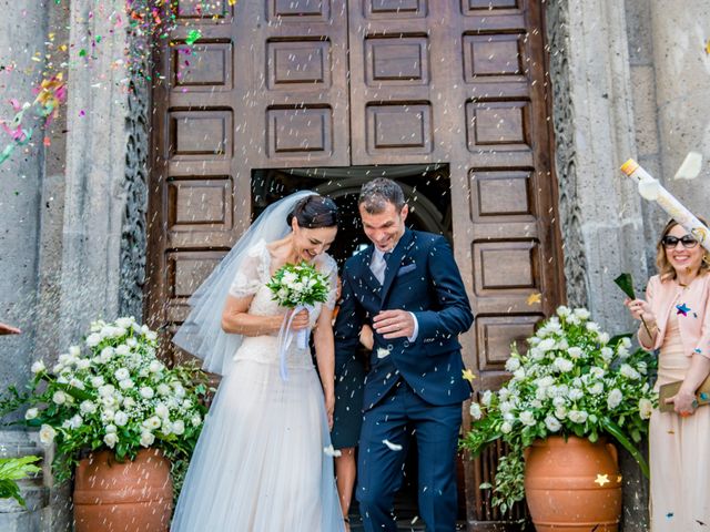 Il matrimonio di Vincenzo e Cristiana a Vietri sul Mare, Salerno 100