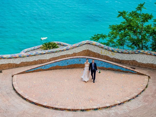 Il matrimonio di Vincenzo e Cristiana a Vietri sul Mare, Salerno 145