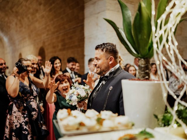 Il matrimonio di Filippo e Paola a Rignano Garganico, Foggia 28