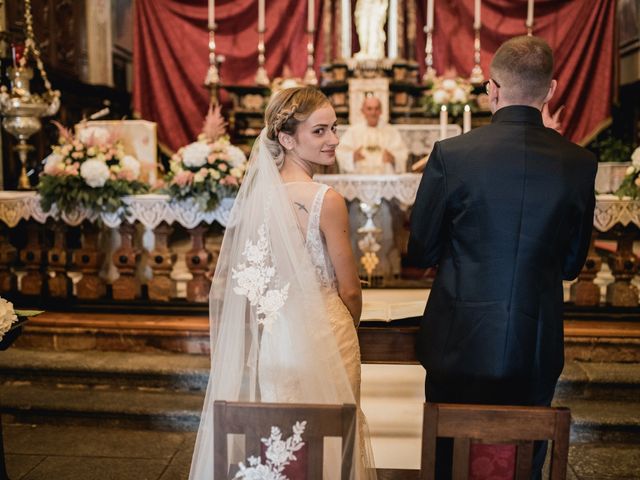 Il matrimonio di Davide e Glenda a Quarna Sopra, Verbania 37