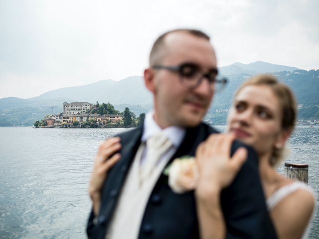 Il matrimonio di Davide e Glenda a Quarna Sopra, Verbania 55