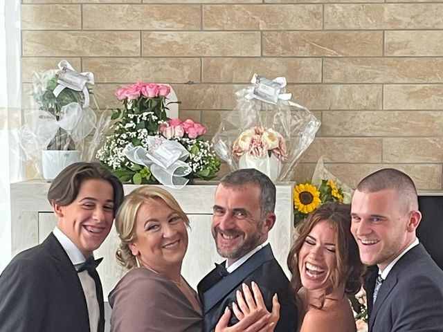 Il matrimonio di Raffaele  e Anna  a Napoli, Napoli 11