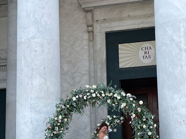 Il matrimonio di Raffaele  e Anna  a Napoli, Napoli 16